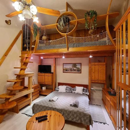 Little Cozy Apartman 미슈콜츠 외부 사진