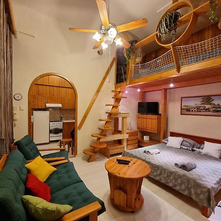 Little Cozy Apartman 미슈콜츠 외부 사진