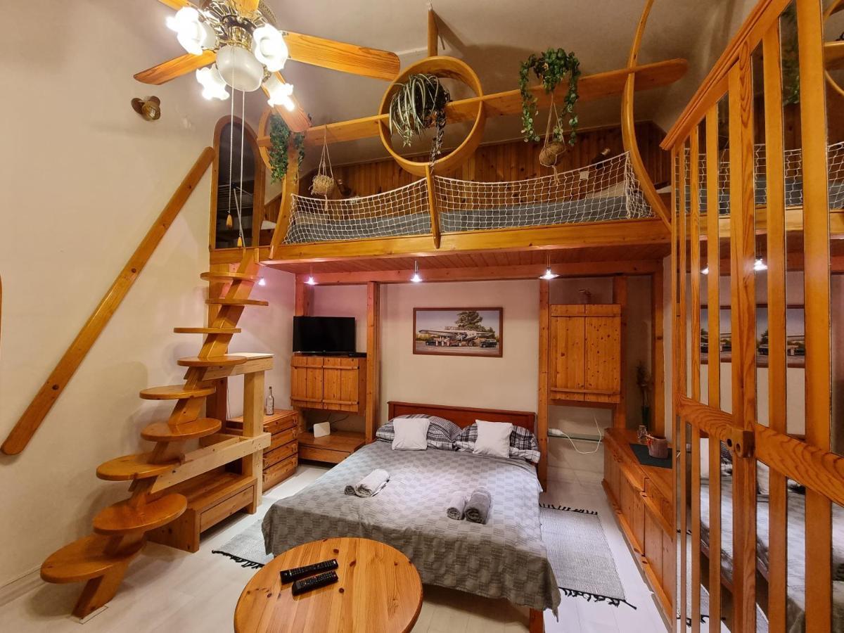 Little Cozy Apartman 미슈콜츠 외부 사진