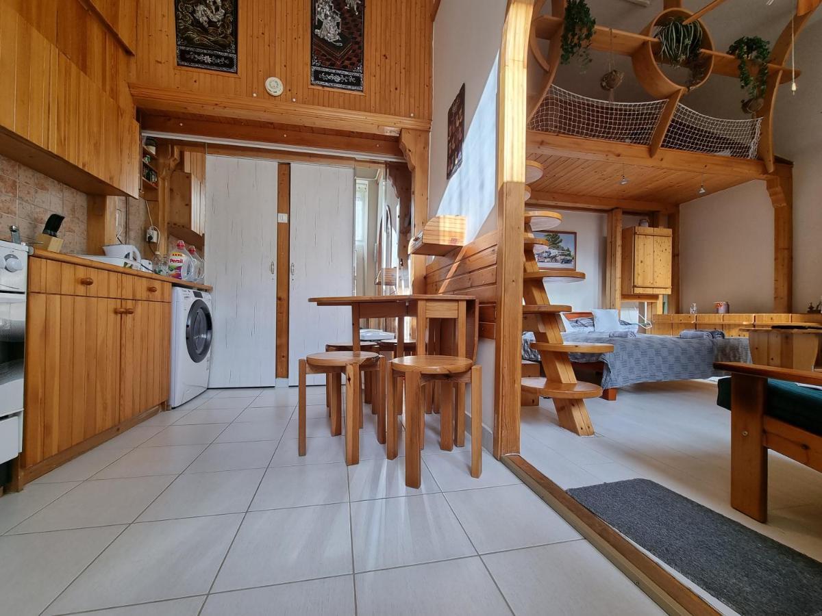 Little Cozy Apartman 미슈콜츠 외부 사진