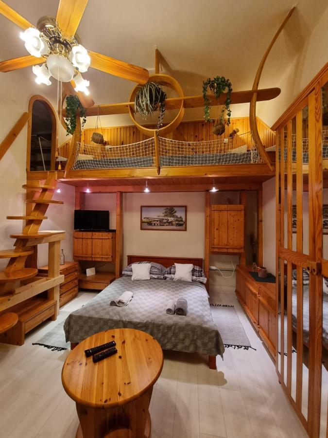 Little Cozy Apartman 미슈콜츠 외부 사진