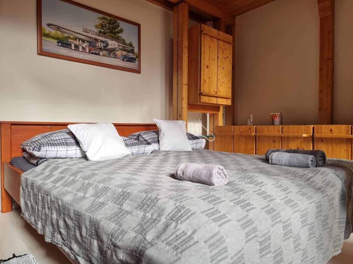 Little Cozy Apartman 미슈콜츠 외부 사진
