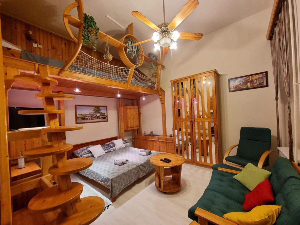Little Cozy Apartman 미슈콜츠 외부 사진