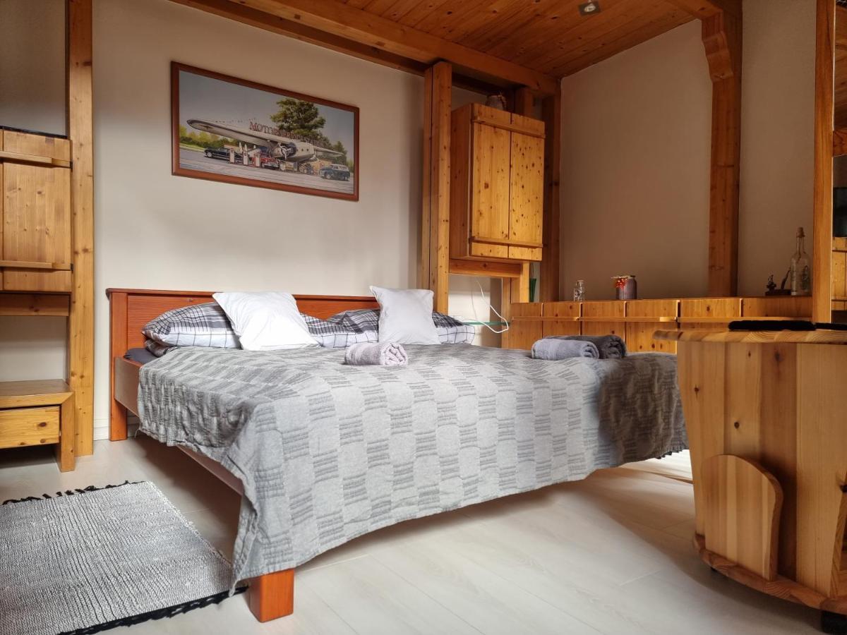 Little Cozy Apartman 미슈콜츠 외부 사진